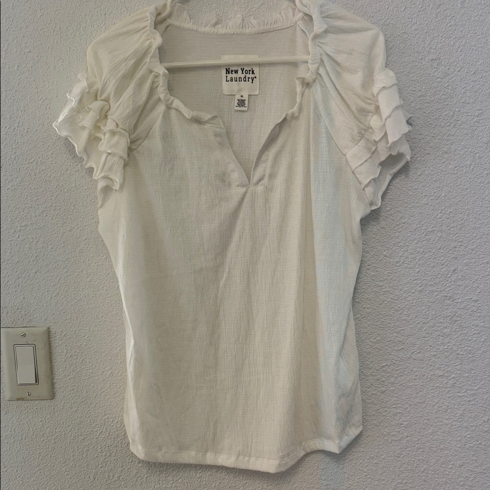 New York Laundry Women's Cream Ruffle Sleeve Blouse